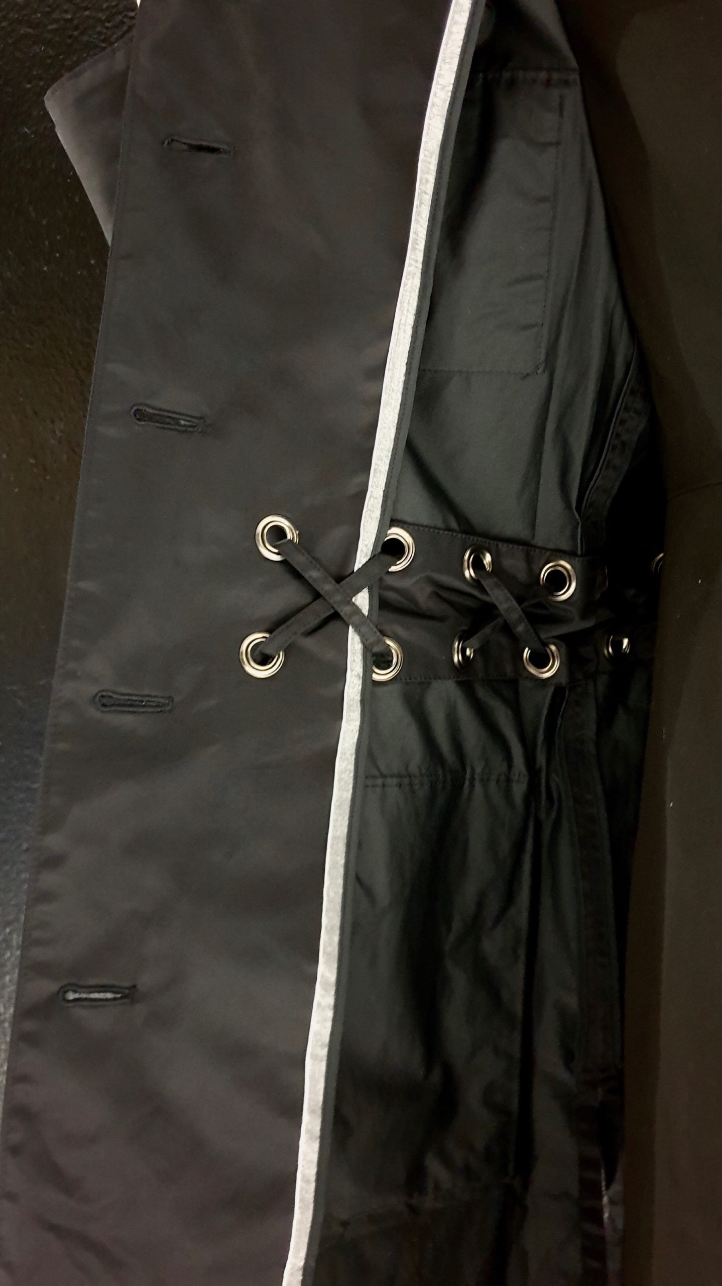 SAFARI BLACK